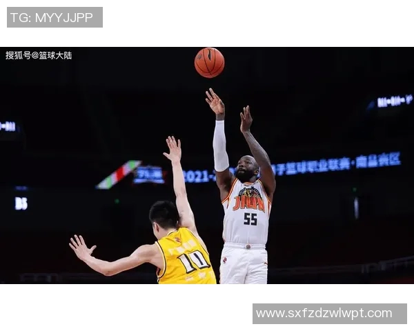 场均30分没人要！琼斯暂别CBA，明年1月再尝试回归，自认仍是前四外援！