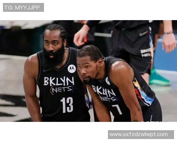 快船最后时刻放大招！5换1追霍乐迪，哈登笑开花，全联盟都慌了！