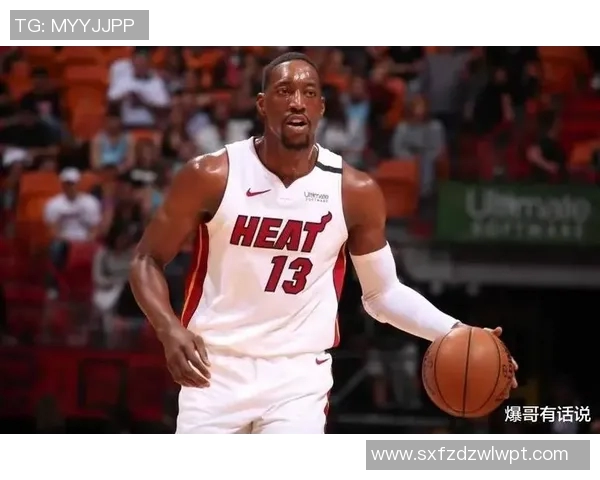 打不了球不妨碍耍帅！阿德巴约晒近期照：全副武装 穿戴整齐